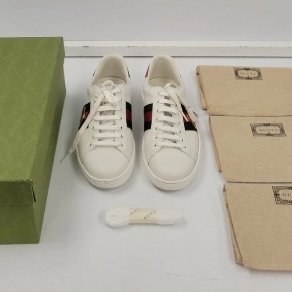 (65361-1) Gucci White Bee Runner Shoes - Size 8 Men's - Picture 1 of 15